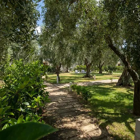 Melograno Featured With Swimming Pool And Private Holiday home Mattinata