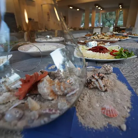 Melograno Featured With Swimming Pool And Private * Mattinata