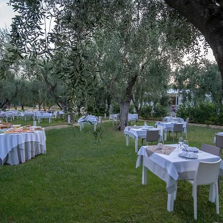 Holiday home Melograno Featured With Swimming Pool And Private Mattinata
